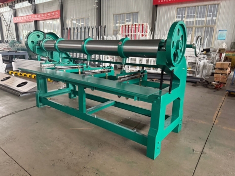 Просекательный станок гильотинного типа