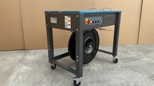 Полуавтоматическая напольная стреппинг-машина SP-A3-F