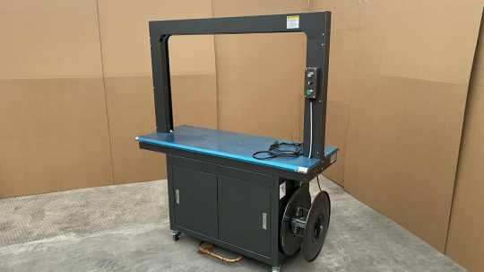 Высокоскоростная автоматическая арочная стреппинг-машина SP-305